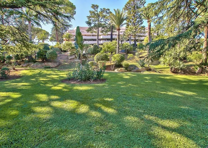 Le Miramar - Clim, Parking, Wifi Et Piscine